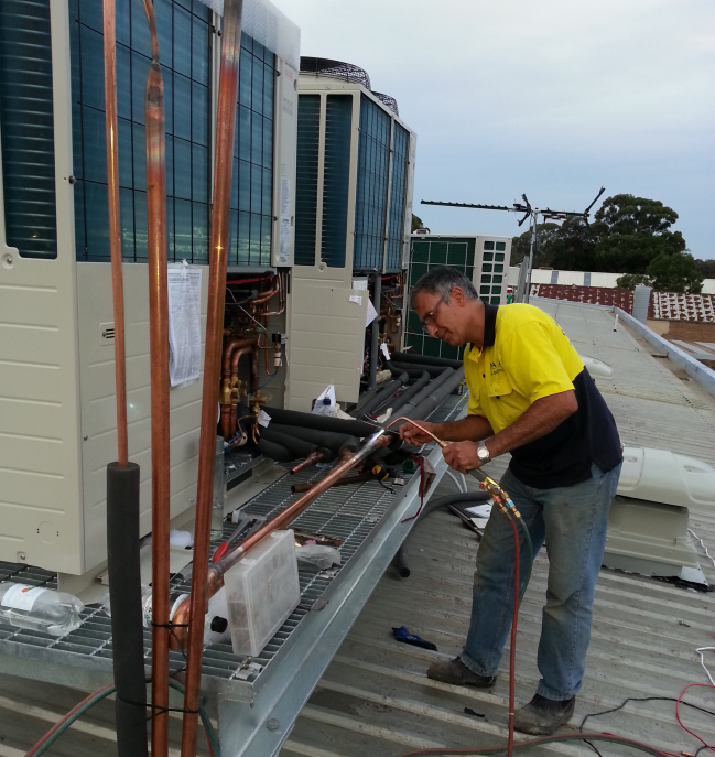 vrv ac service